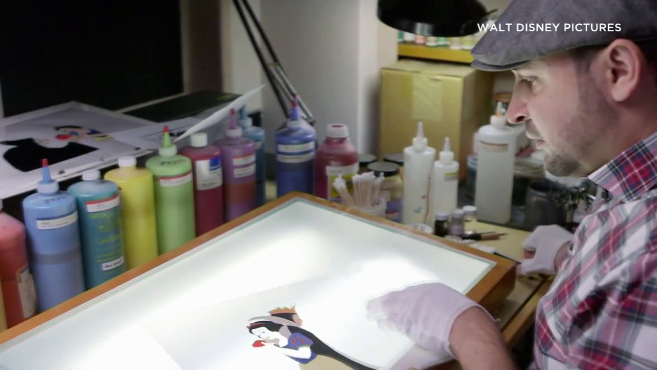 Disney artist still makes magic the old fashion way