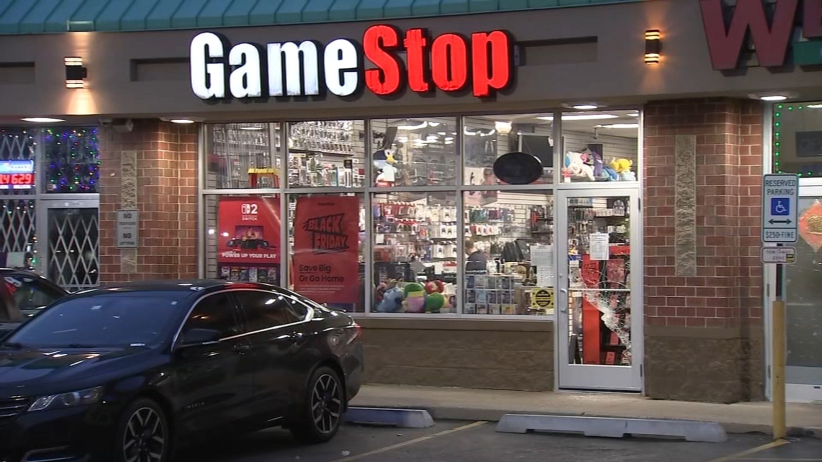 At least 6 businesses burglarized in about 90 mins. across Chicago part of string of crimes: police