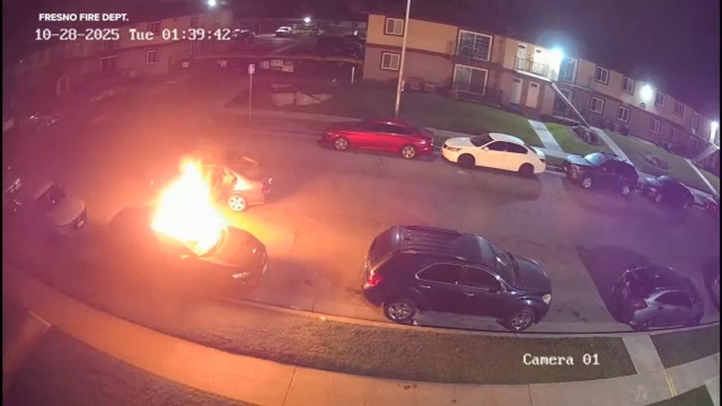 Two women wanted for setting car on fire in southeast Fresno, firefighters say - ABC30 Fresno