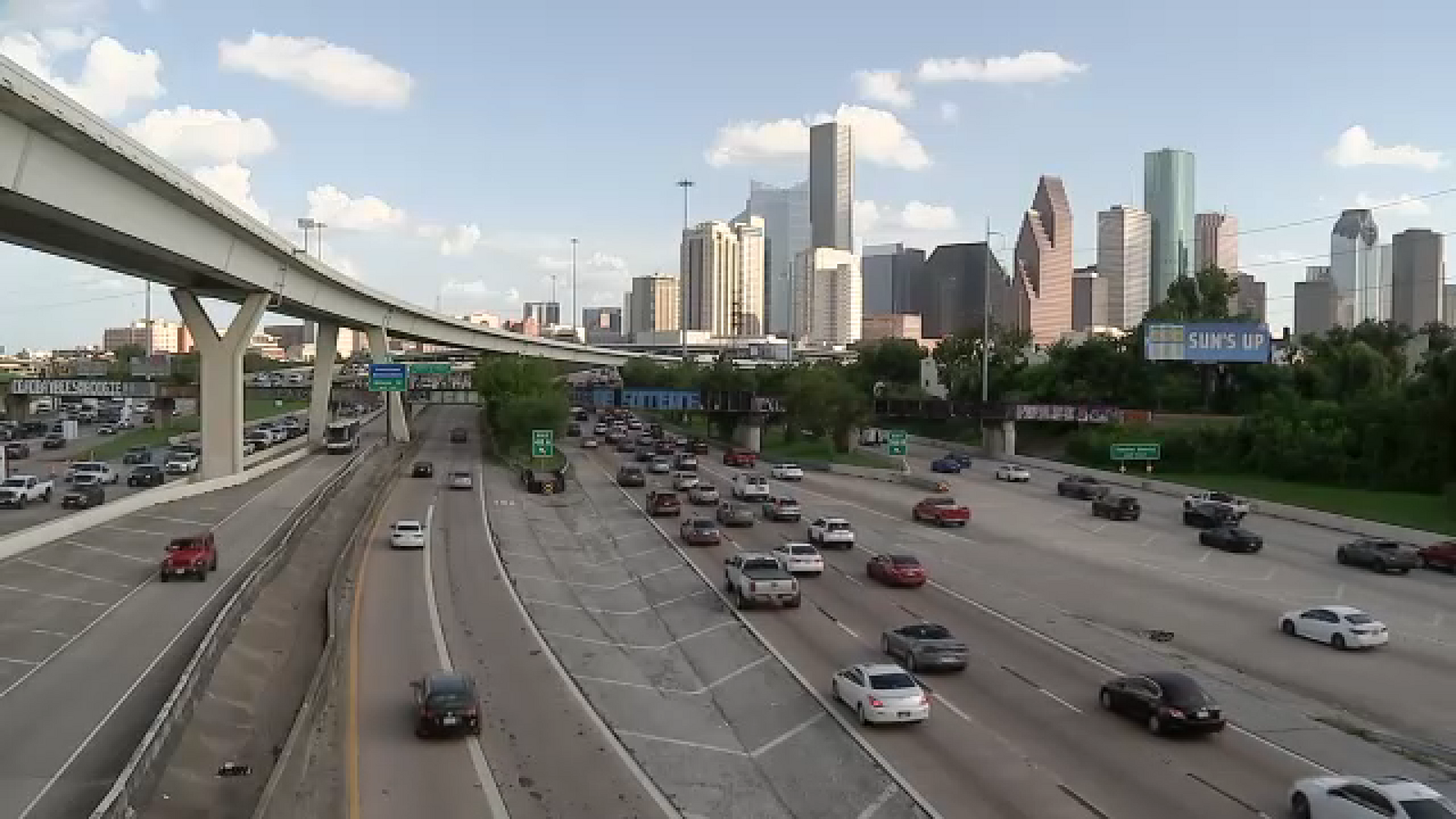 Report shows traffic congestion spreading to midday and weekends – ABC13 Houston