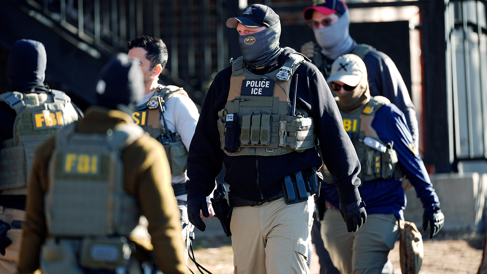 Juez dice que agentes de inmigración en Colorado sólo pueden arrestar a quienes podrían huir – ABC7 Los Angeles