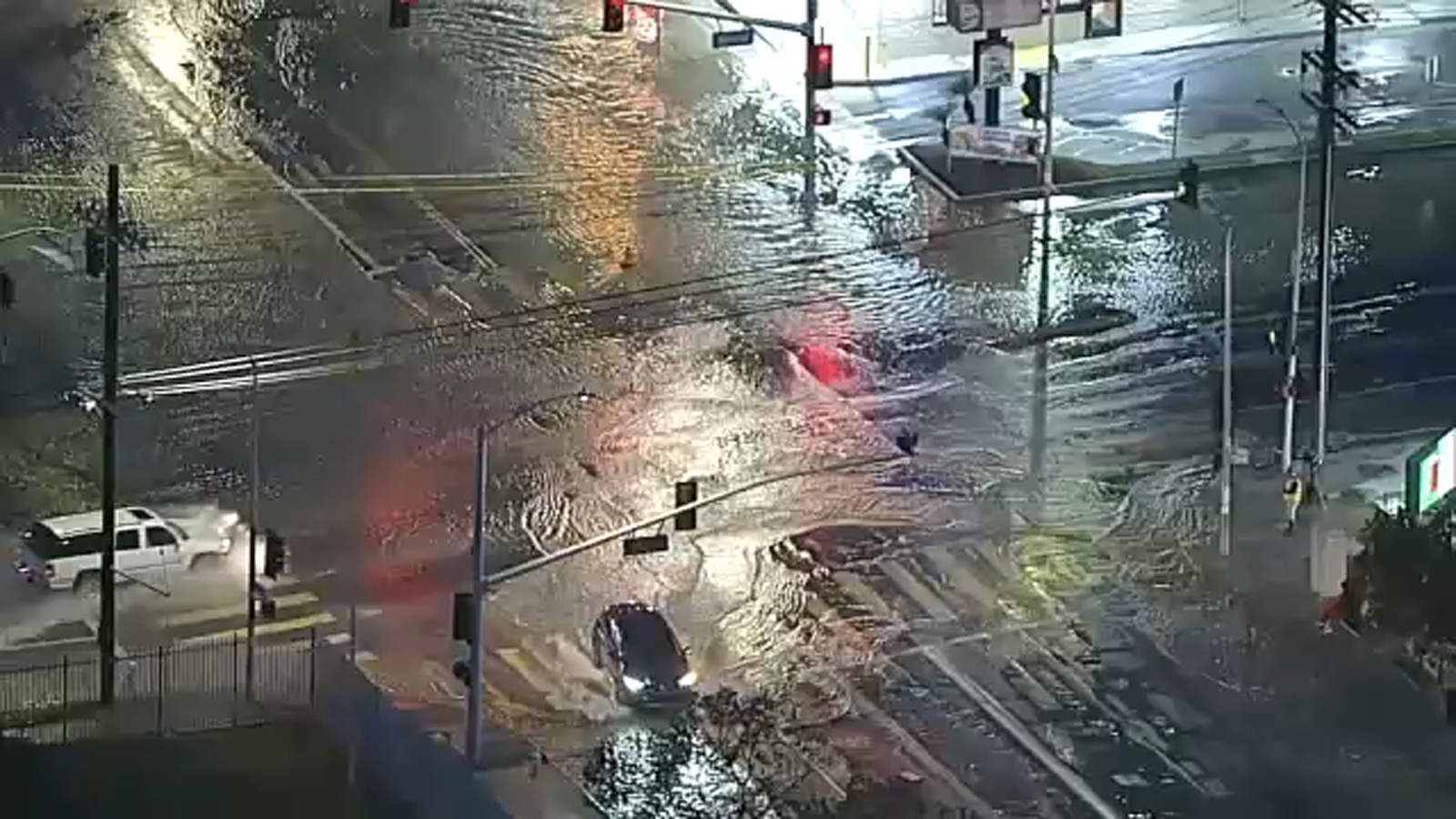 Large water main break floods streets in South Los Angeles; residents ...