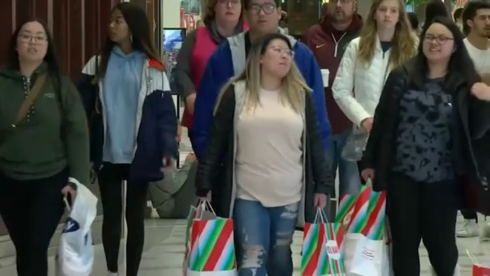 Tips from Clovis Police on staying safe during Black Friday