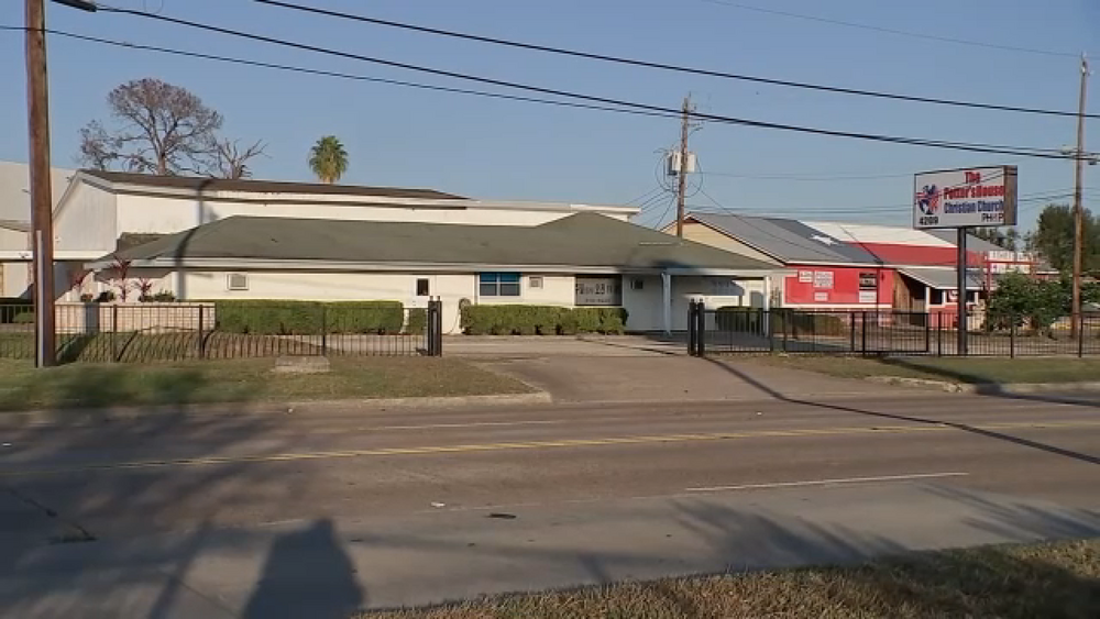 Man arrested for threatening to 'take out' Pasadena pastor: Records
