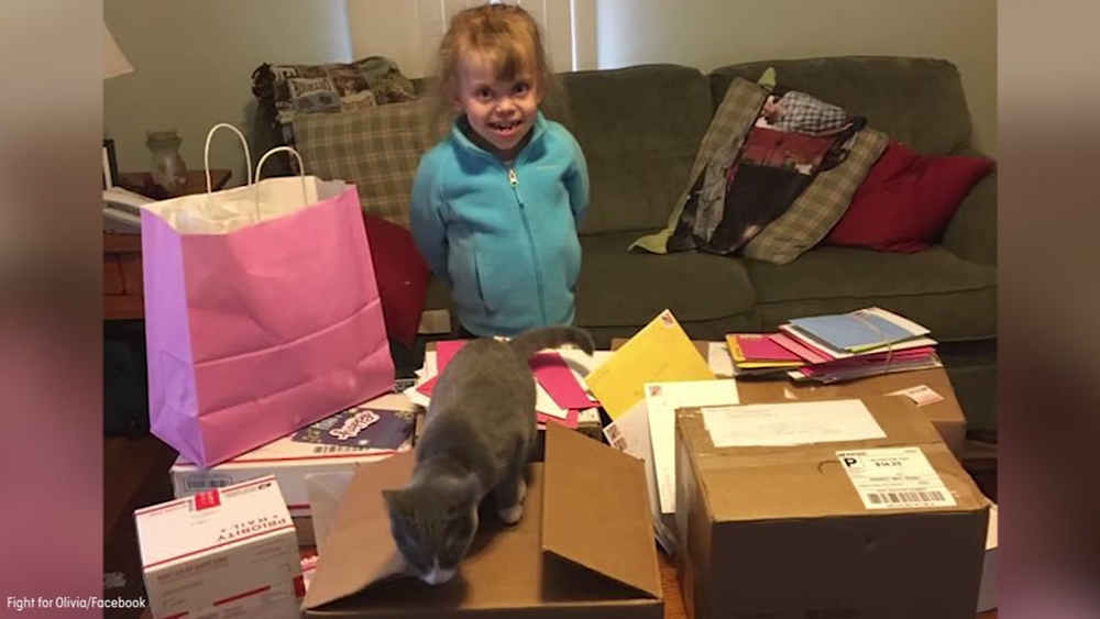 Young cancer patient gets 2,000 birthday cards