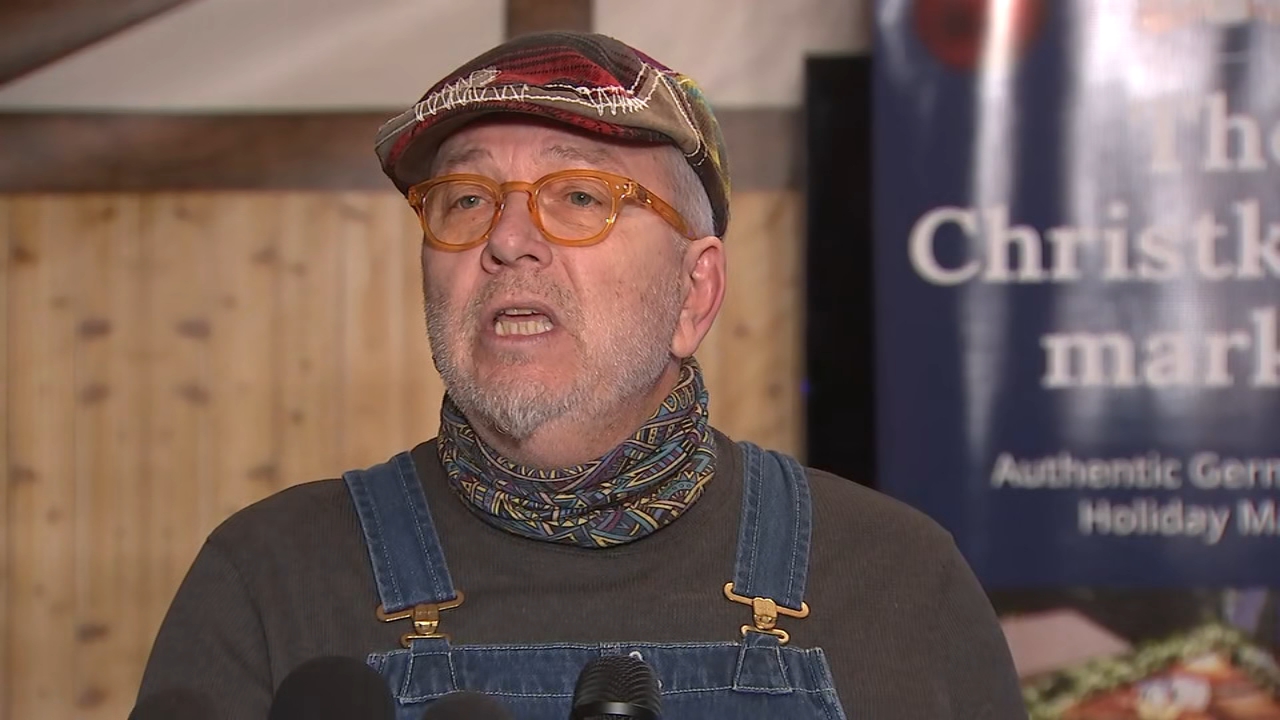 Chicago Christkindlmarket organizers speak on capacity limit issues