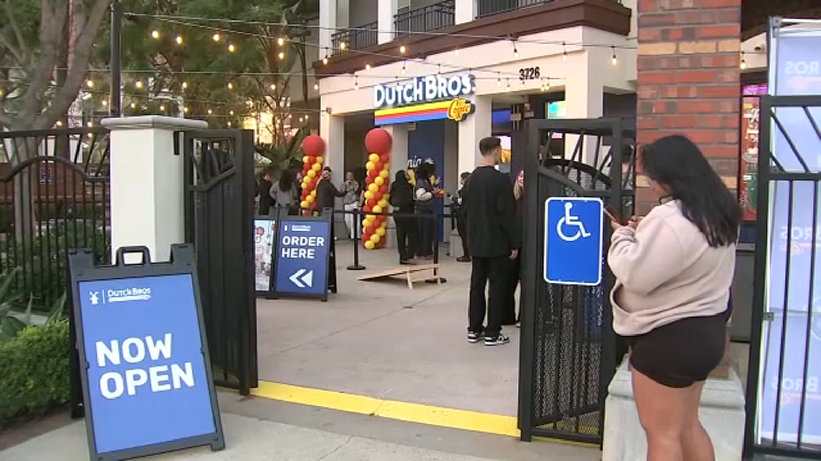 Dutch Bros opens first LA location near USC campus