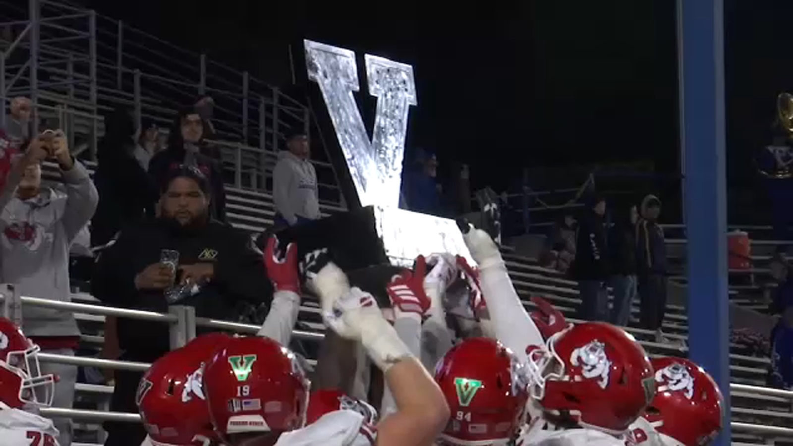 Bulldogs run to a win in season finale, 41-14 win over rival San Jose State