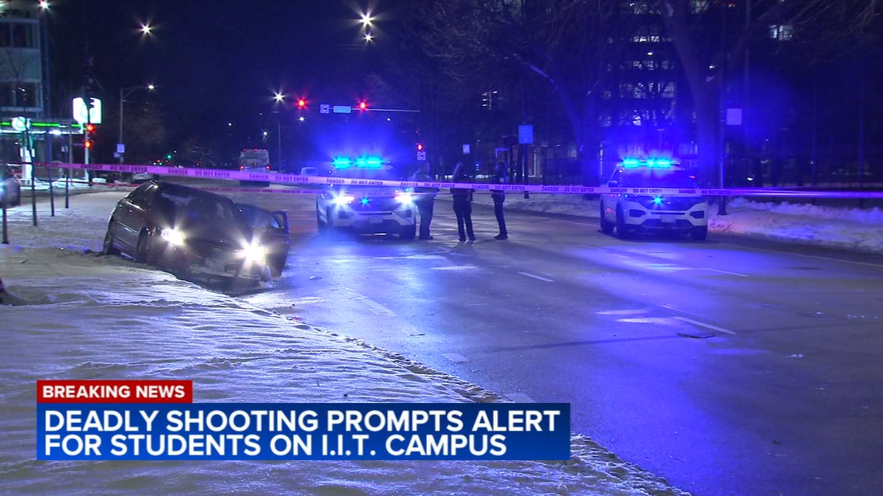 18-year-old killed in triple shooting in Bronzeville, Chicago police say