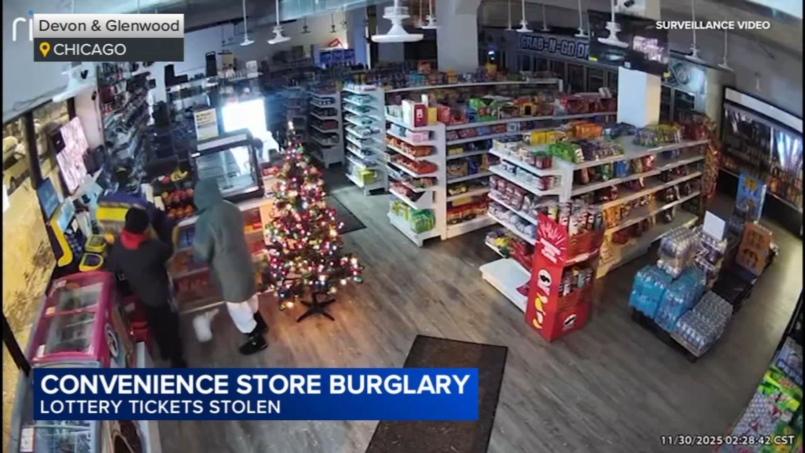Burglars steal lottery machine in Rogers Park, video shows