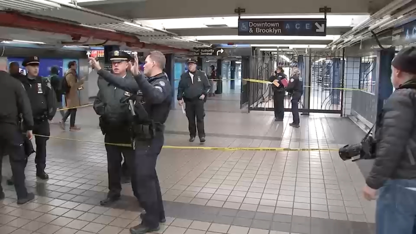 NYC subway shot fired: 2 in custody after shot fired in Port Authority ...