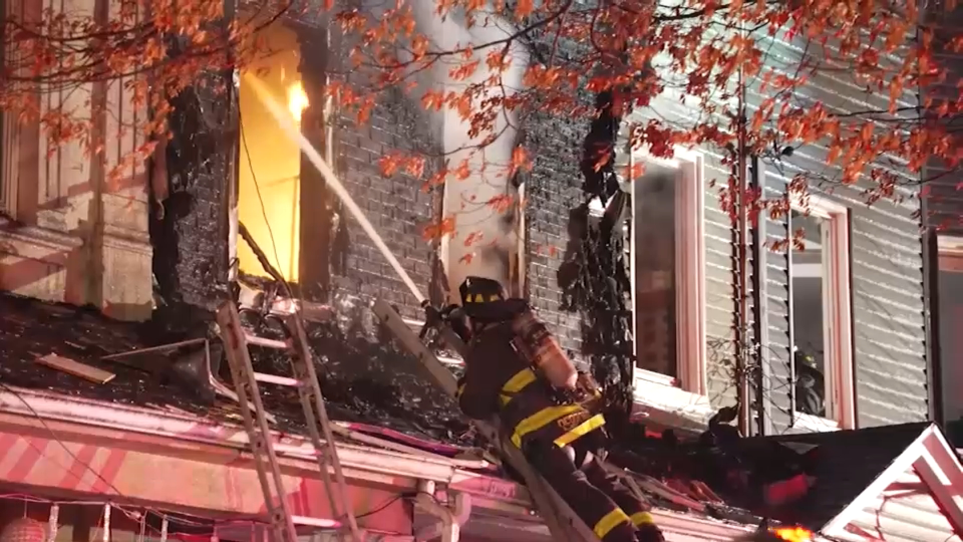 2 firefighters and 1 resident injured in fire in Queens; 19 people displaced