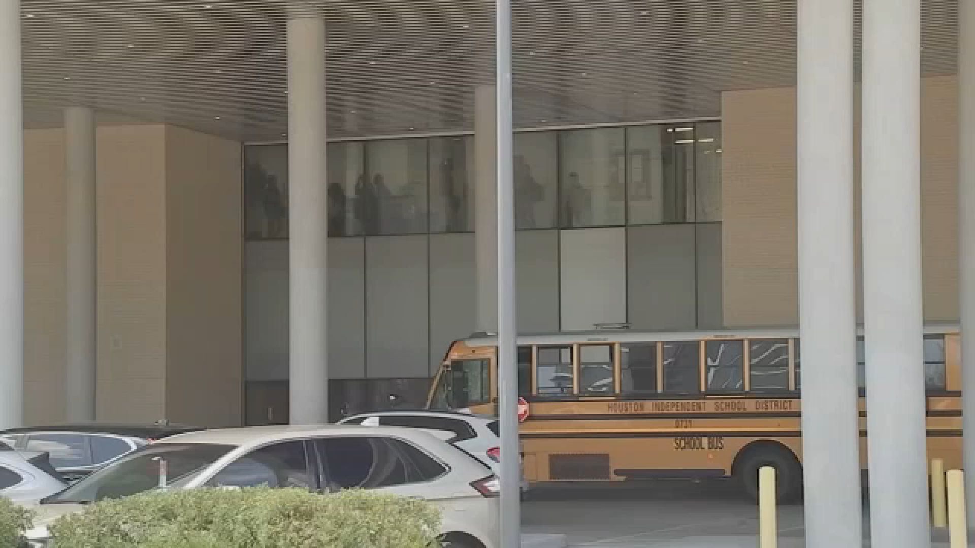 See what HISD campuses have seen the biggest changes in student population this school year