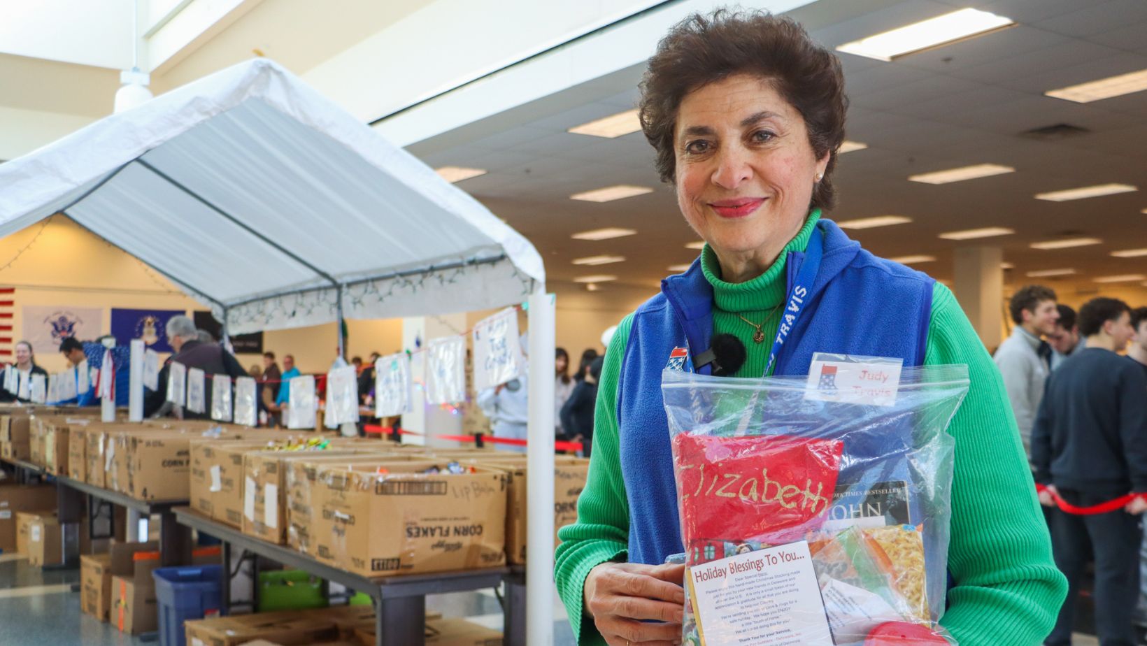 Delaware volunteers send thousands of 'Stockings for Soldiers' 