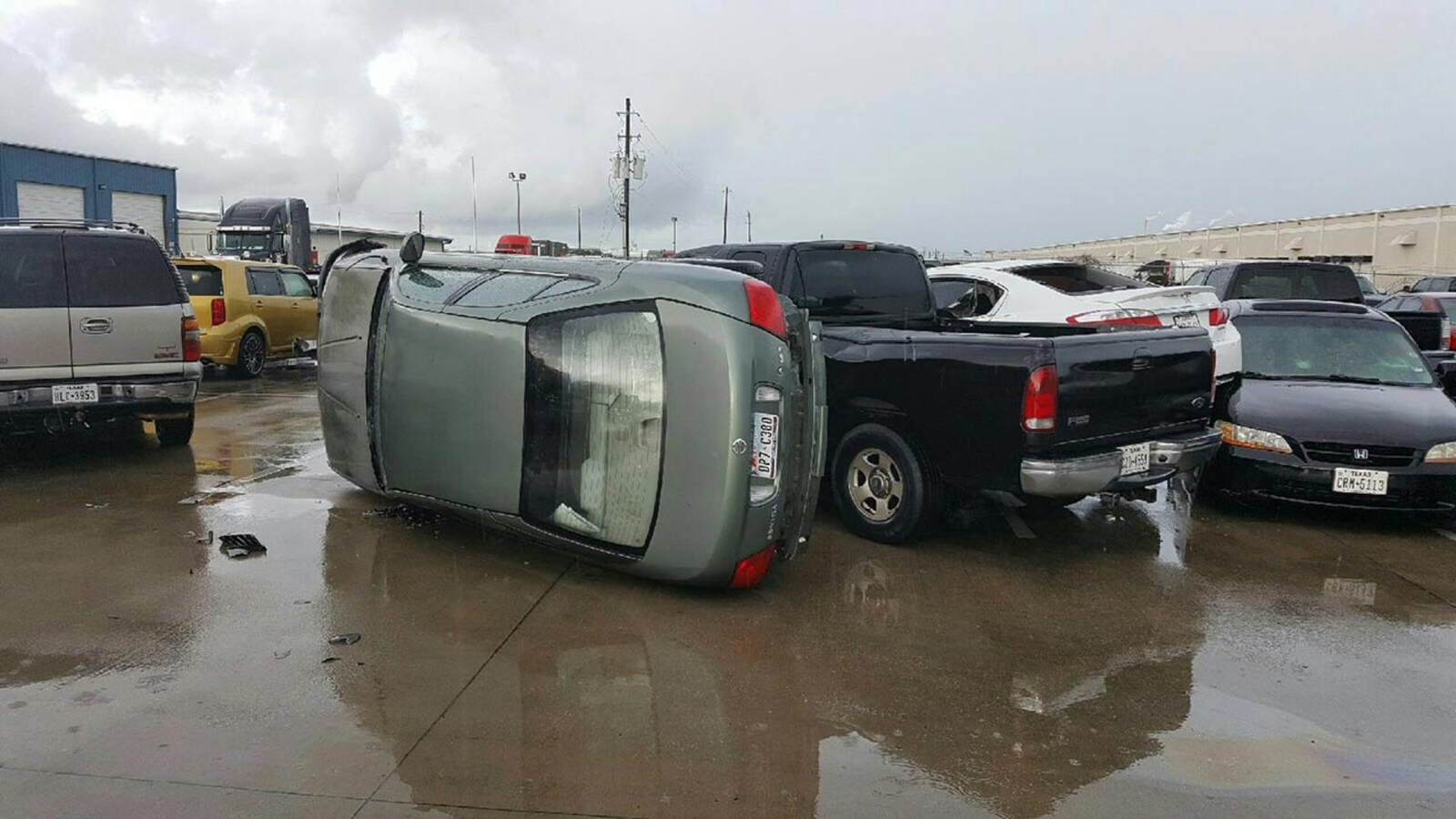 PHOTOS: Storm damage in the Houston area - ABC13 Houston