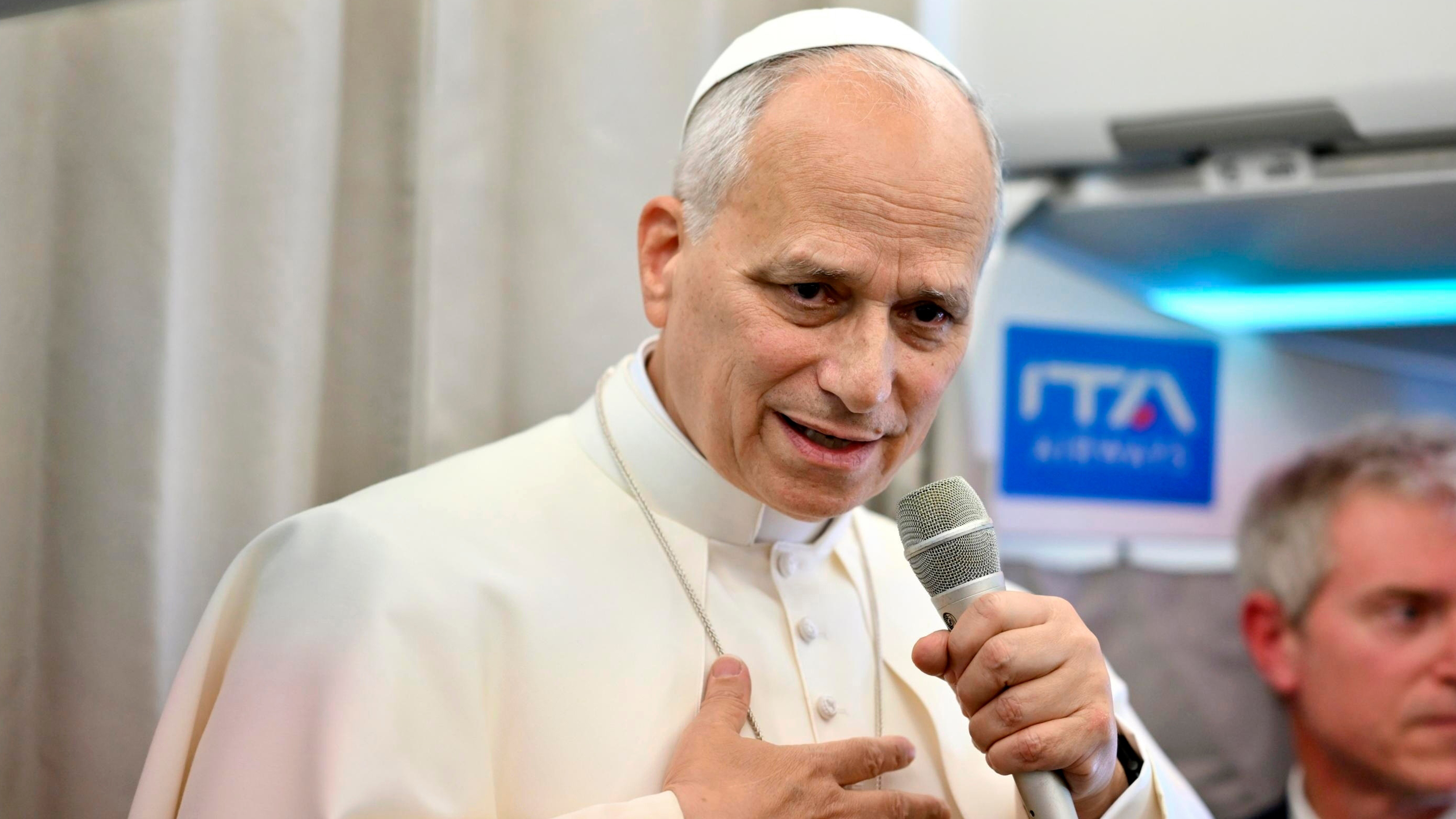 Pope Leo XIV calls United Nations for urgent climate action and says God's  creation is 'crying out' - ABC7 Los Angeles