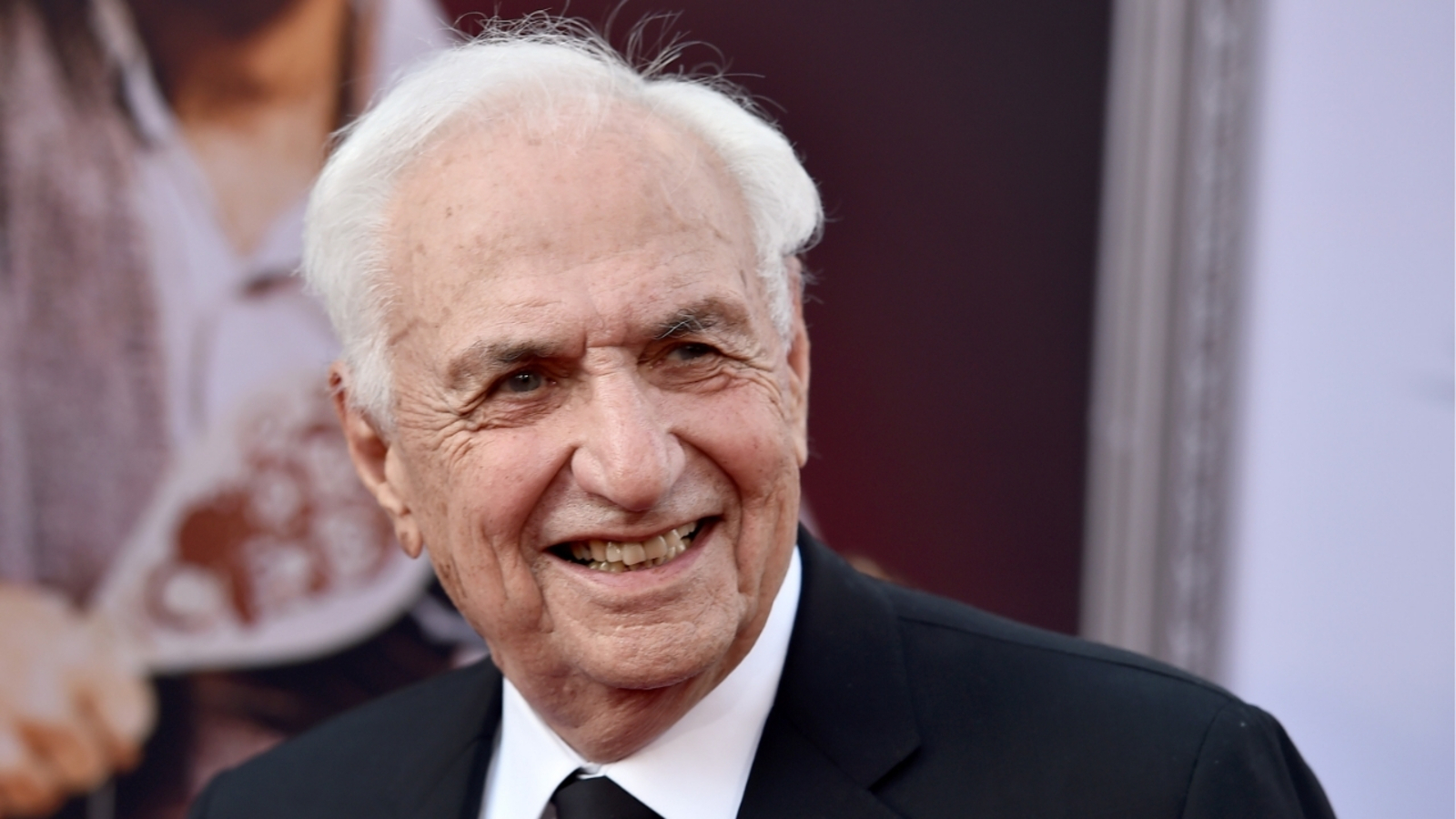 Architect Frank Gehry, who designed Los Angeles’ Walt Disney Concert Hall and Spain’s Guggenheim Museum, dies at 96