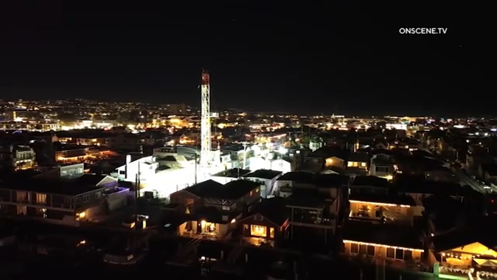 Crews begin 24/7 emergency repair work on abandoned oil well in Newport Beach after gas leak Crews begin 24/7 emergency repair work on abandoned oil well in Newport Beach after gas leak