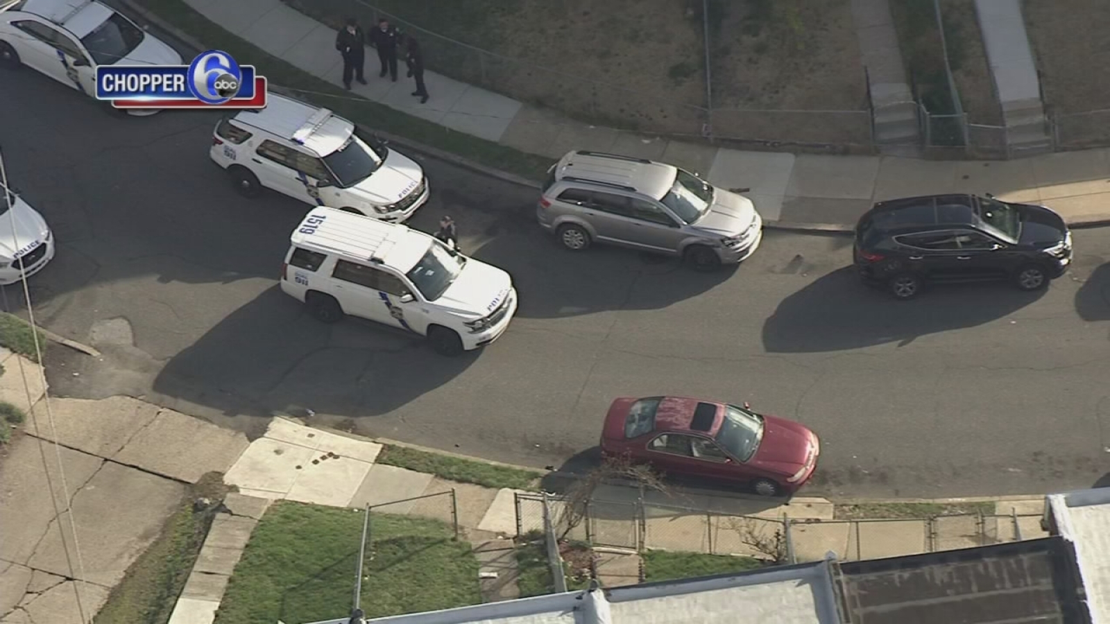 2 arrested after police chase in Northeast Philadelphia - 6abc Philadelphia