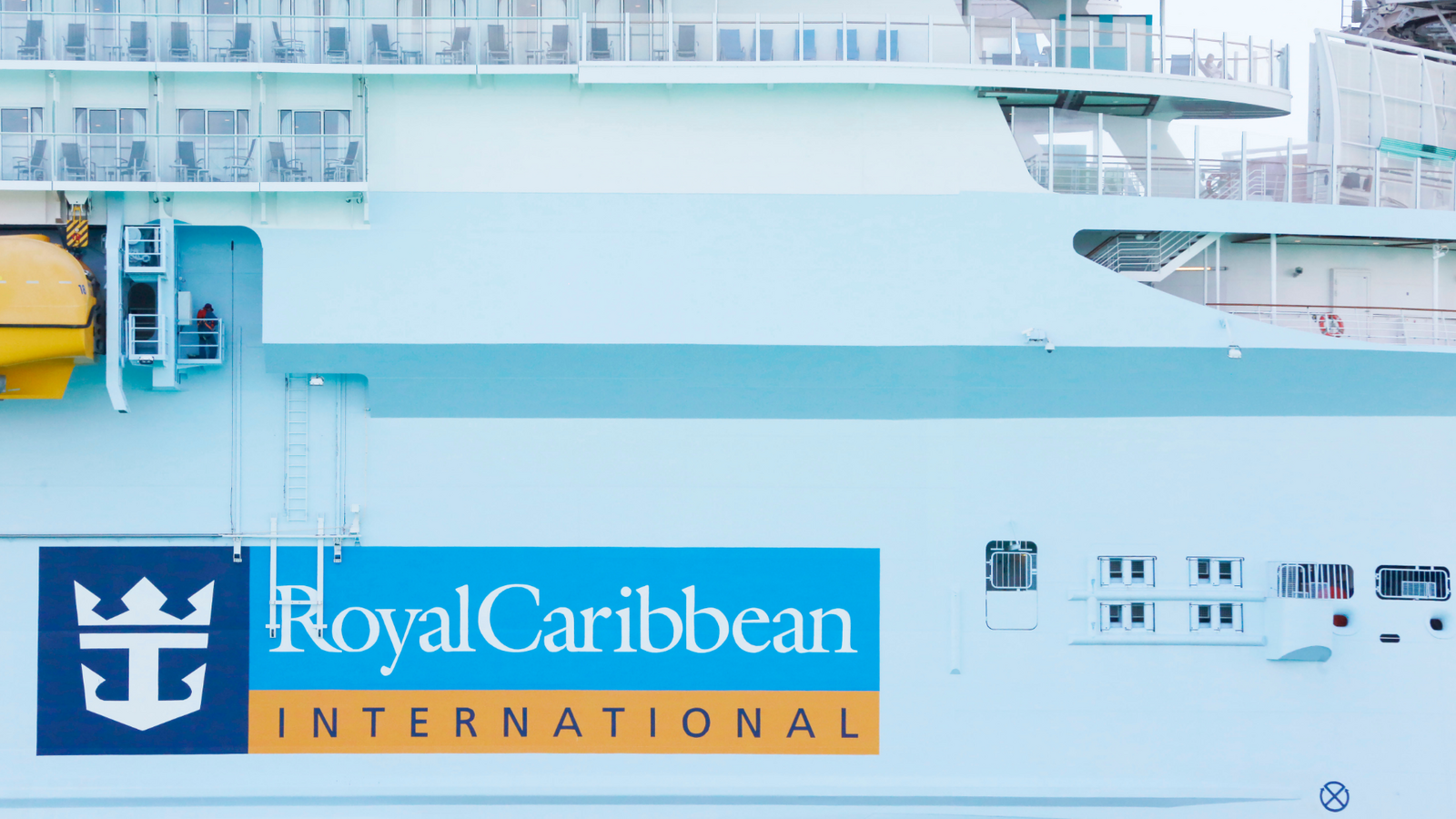 Family sues Royal Caribbean over death of father on cruise