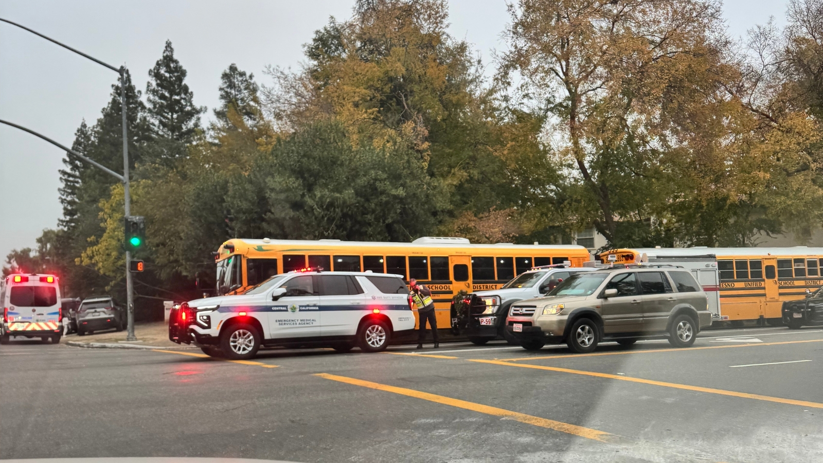 Delivery truck crashes into school bus in Northwest Fresno