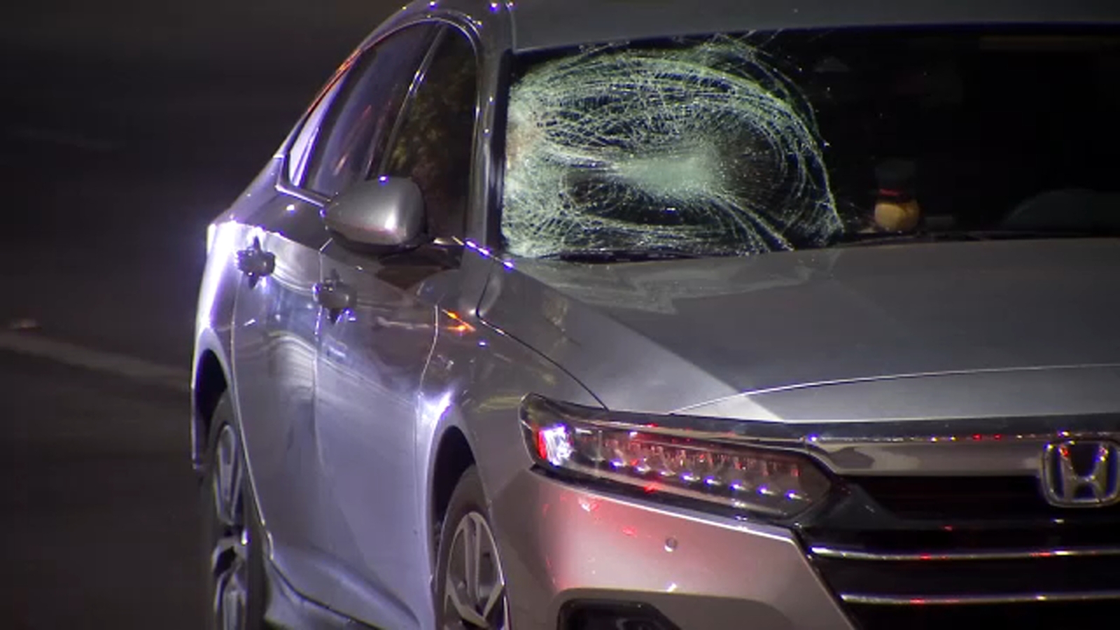 Pedestrian hit by vehicle in Southeast Fresno, police say