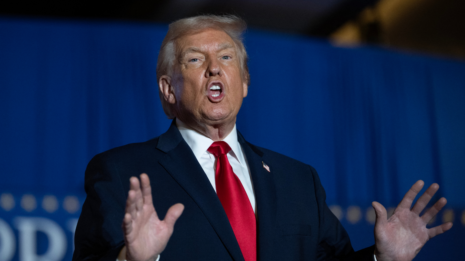 Trump ramps up anti-immigrant rhetoric