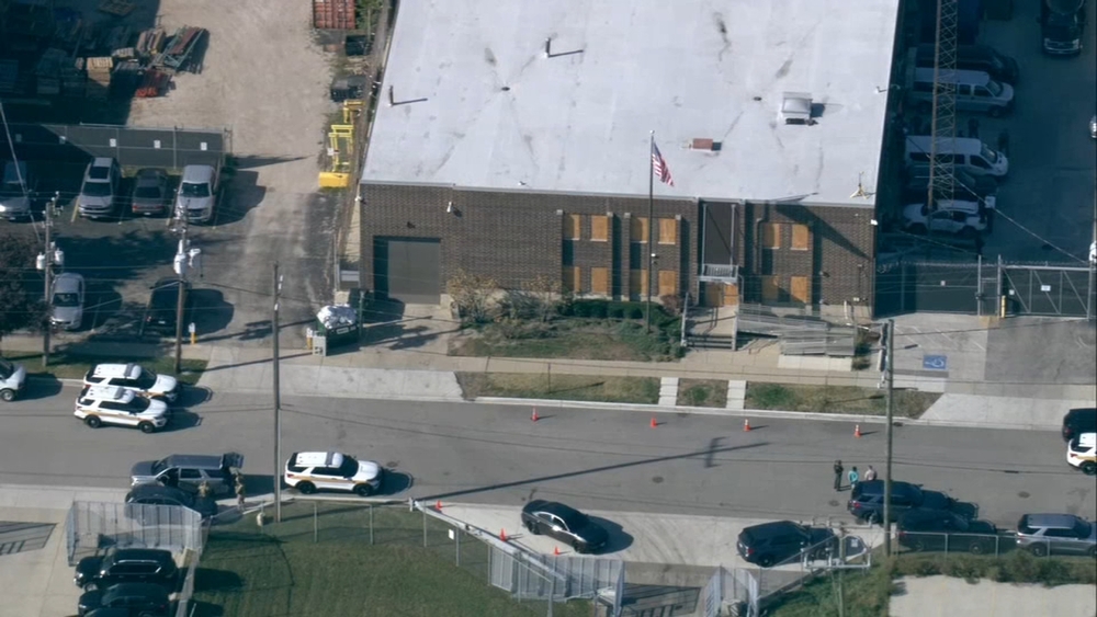 Order mandating changes at Broadview ICE facility extended