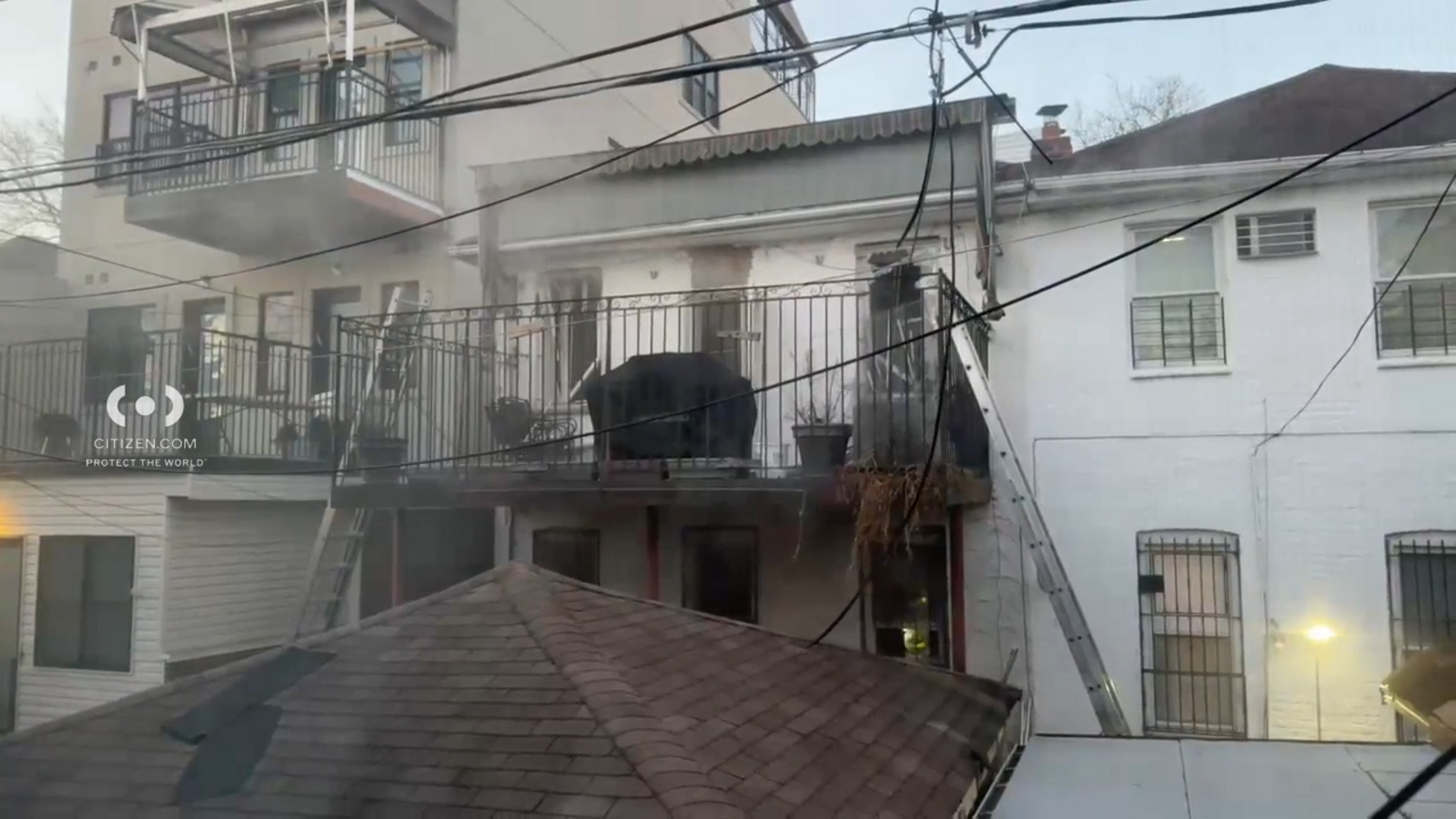 Firefighters battle 3-alarm house fire in Borough Park, Brooklyn