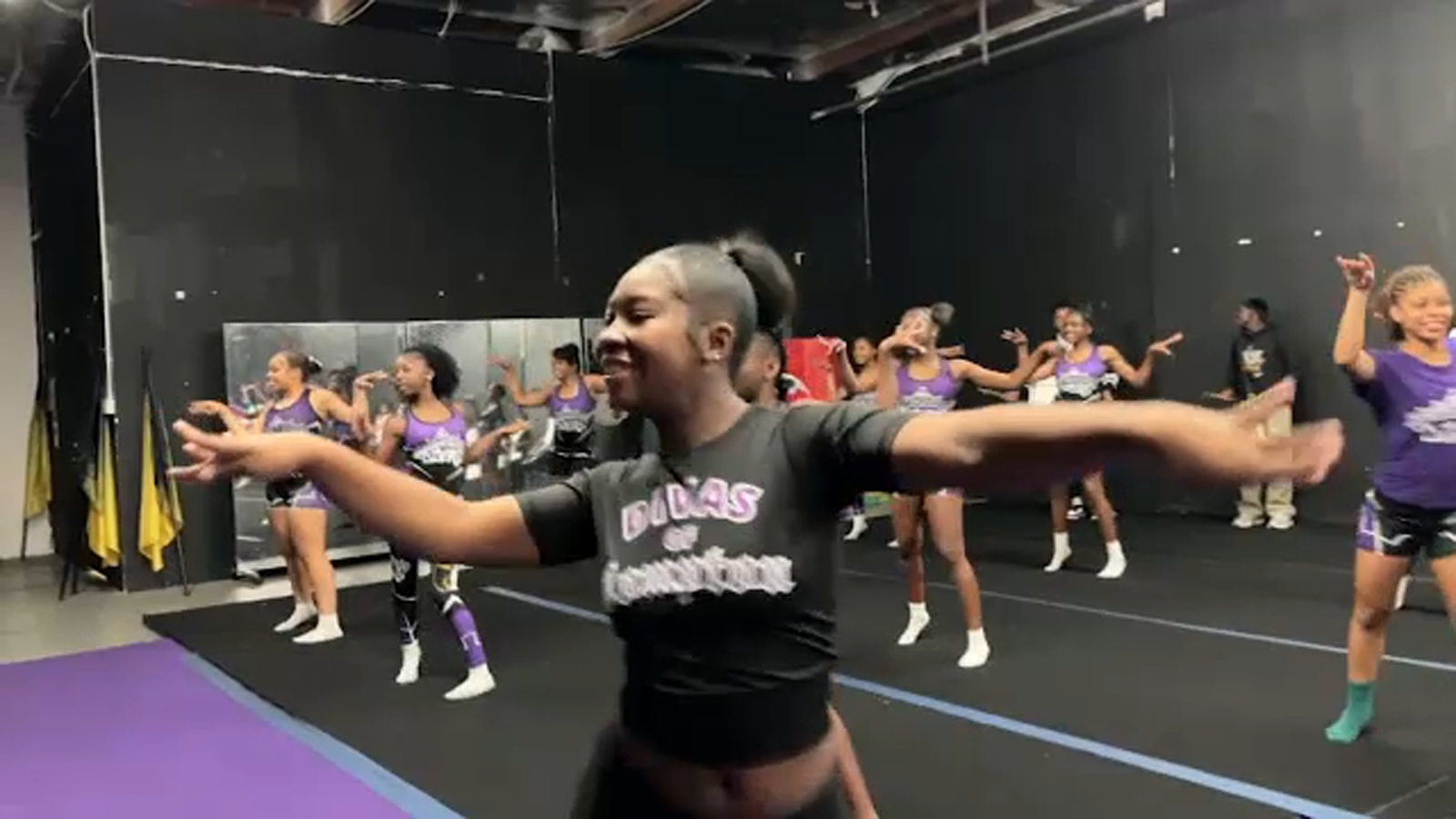 Divas and Drummers of Compton, youth dance and drumming program, raising money for new practice space Divas and Drummers of Compton, youth dance and drumming program, raising money for new practice space