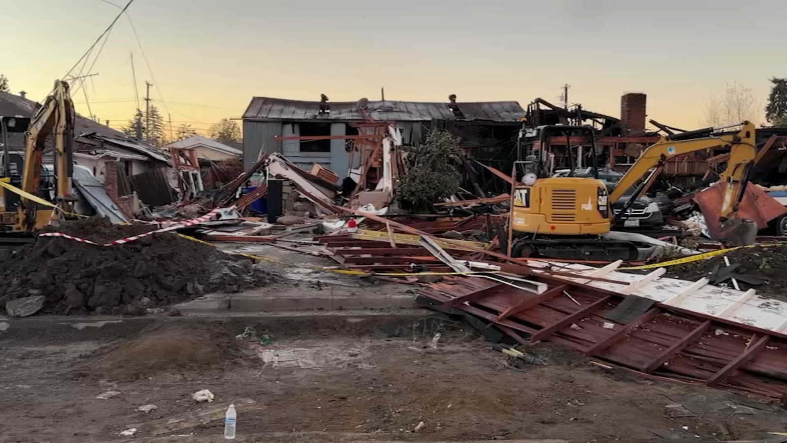 Neighbors still in disbelief as crews investigate debris from Hayward house explosion