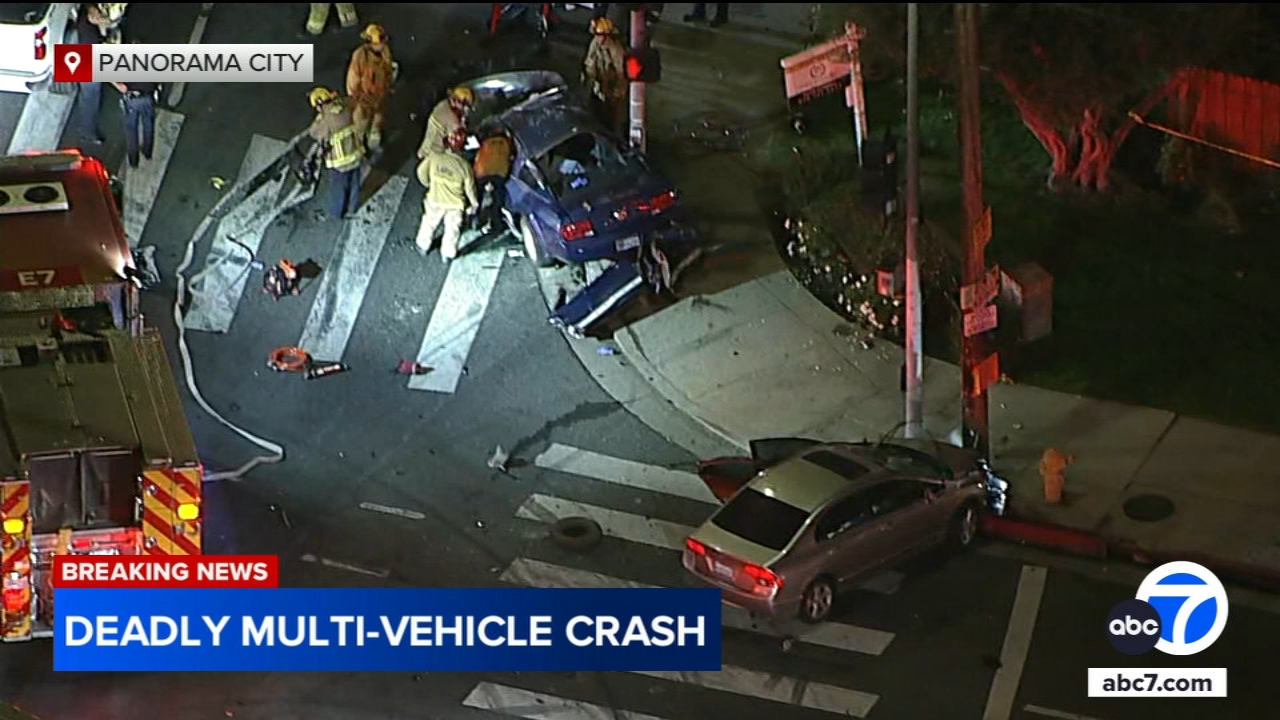 3 dead, 1 injured after multi-vehicle crash in Panorama City