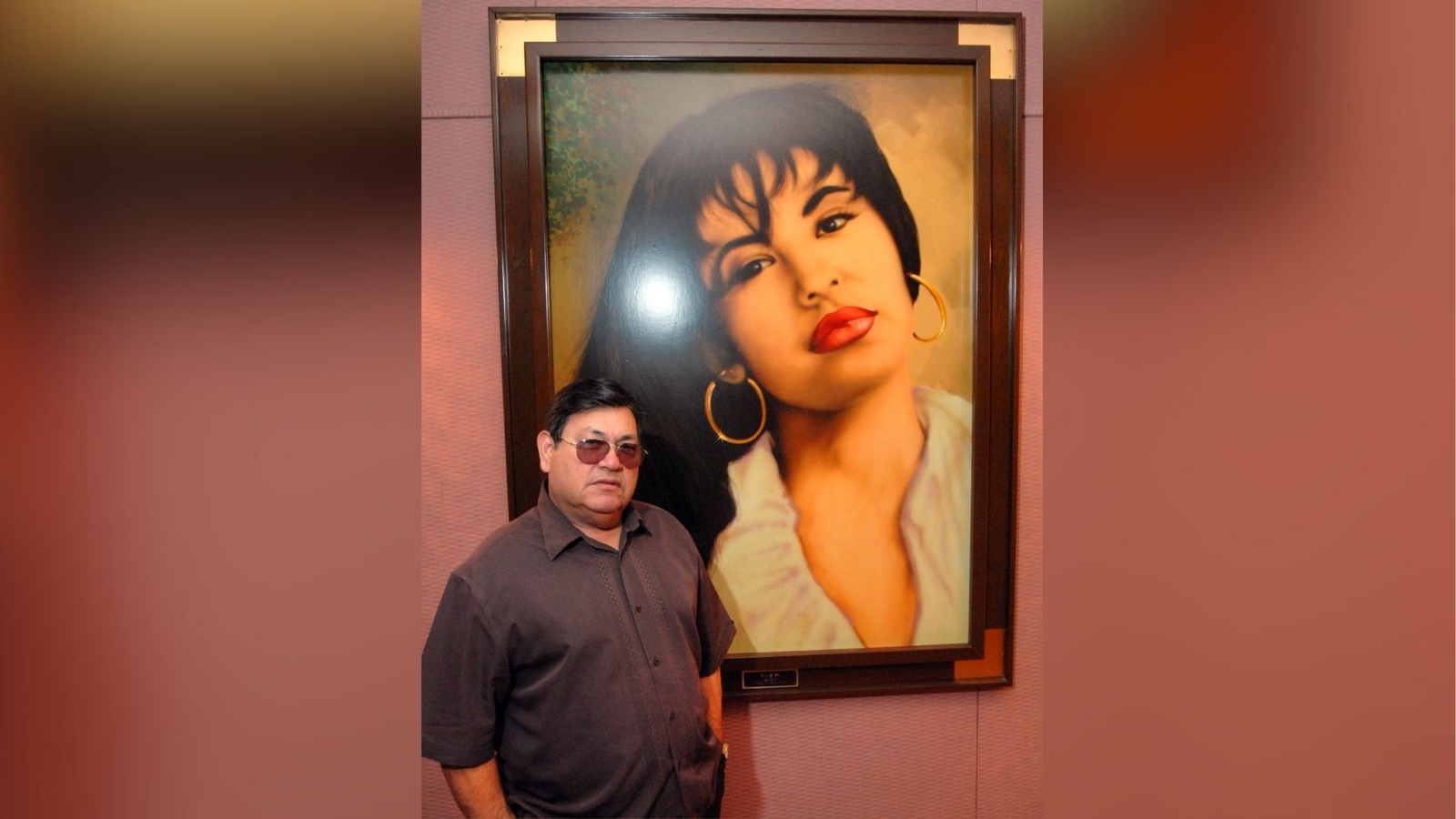 Abraham Quintanilla, father of Latina icon Selena, has died, family says