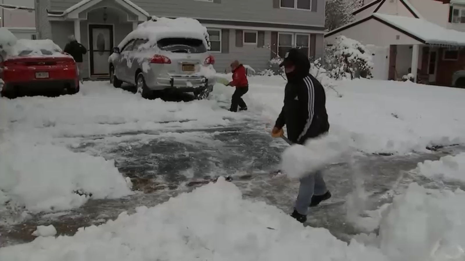 Snow packs punch, snarls travel as deep freeze settles in NYC, NJ and across Tri-State area