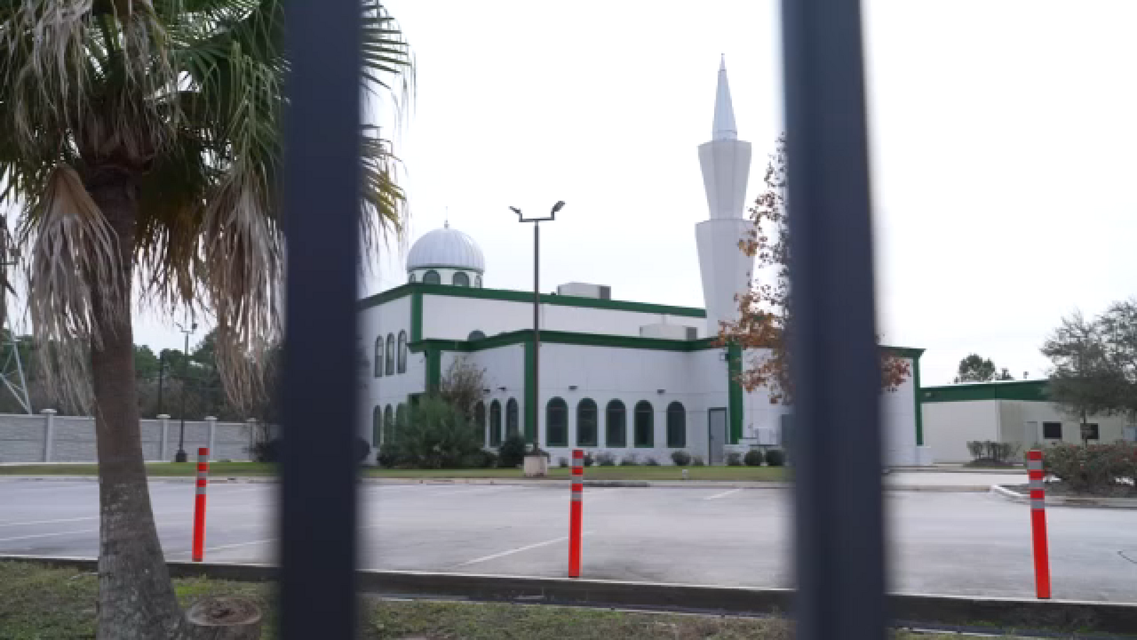 Only on 13: FBI Houston discusses unsolved mosque vandalism case