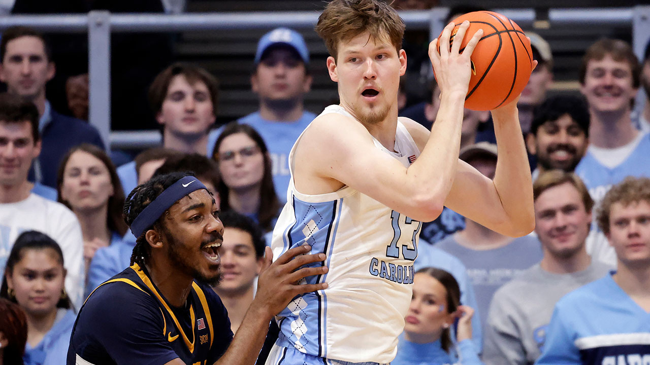 UNC center Henri Veesaar is defended by East Tennessee State forward Cam Morris III on Tuesday night in Chapel Hill.