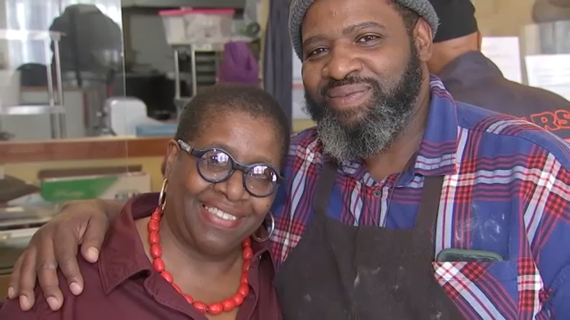 Chicago residents Lenore Lindsey and Vamarr Hunter are mother and son, though they only discovered that a couple of years ago.
