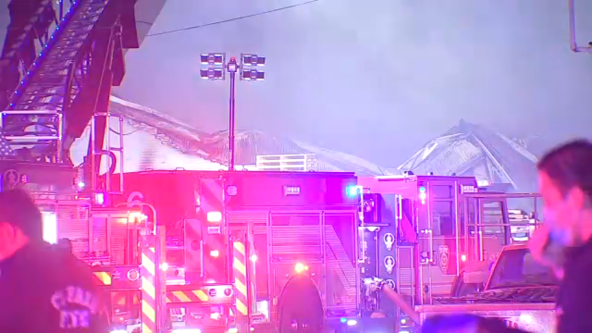 Crews battle 2-alarm warehouse fire in NW Harris Co., Cy-Fair FD says