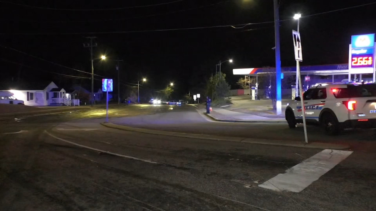 Water main break shuts down Fayetteville road