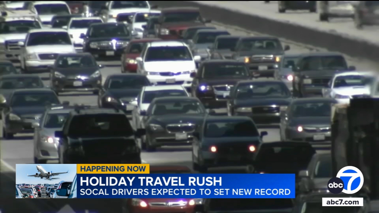 Holiday travel rush expected to ramp up at SoCal airports and on local freeways Saturday