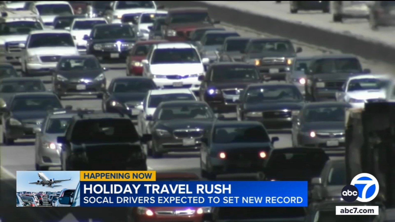 Holiday travel rush expected to ramp up at SoCal airports and on local freeways Saturday Holiday travel rush expected to ramp up at SoCal airports and on local freeways Saturday
