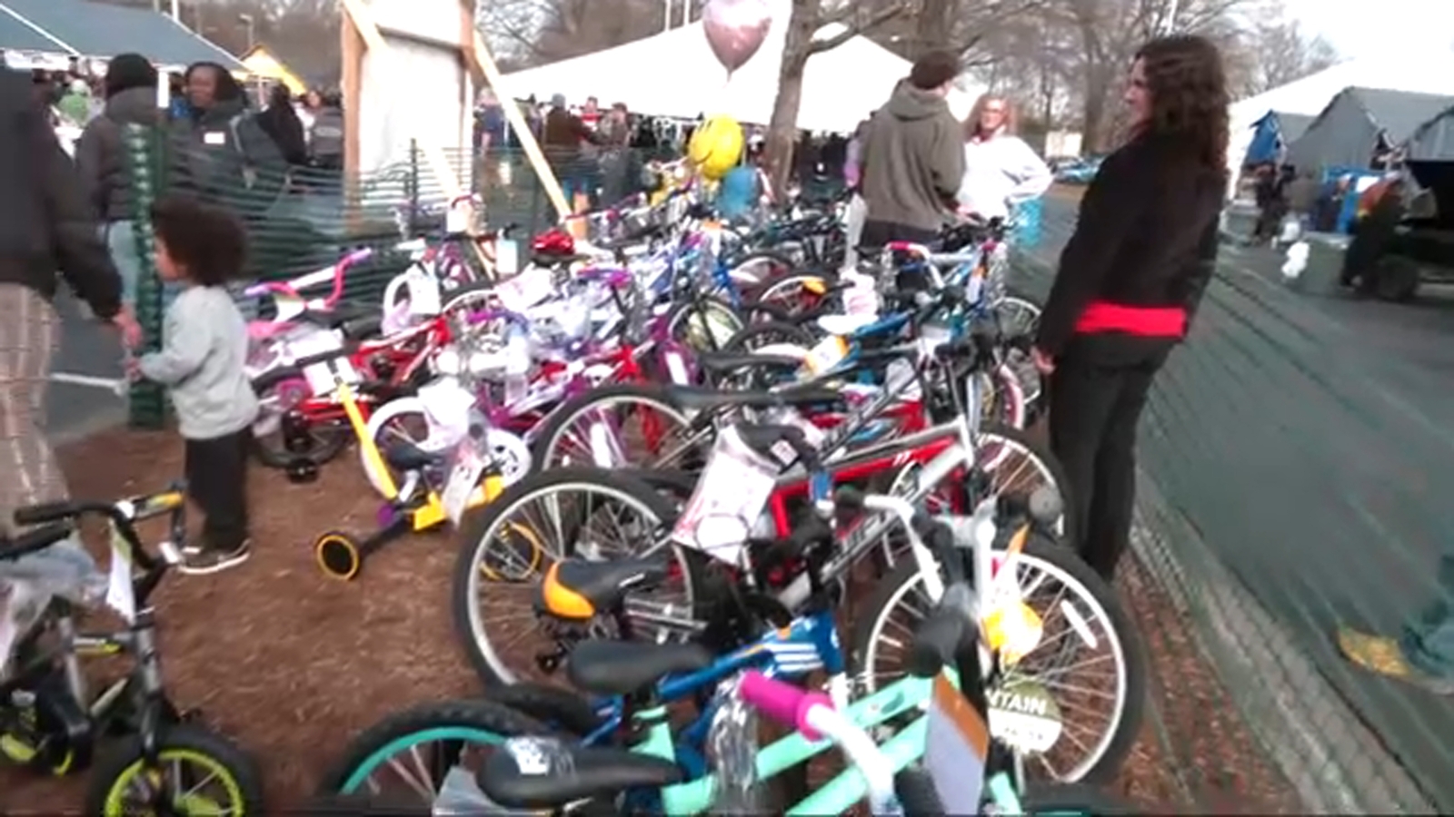 Durham Rescue Mission annual Christmas dinner spreading holiday cheer