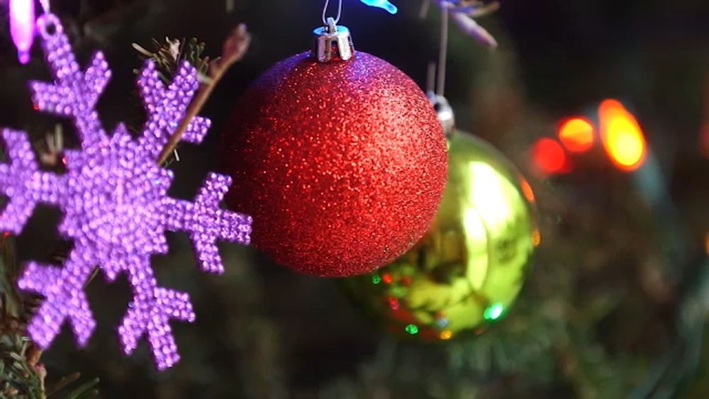 Tips to avoid holiday family drama