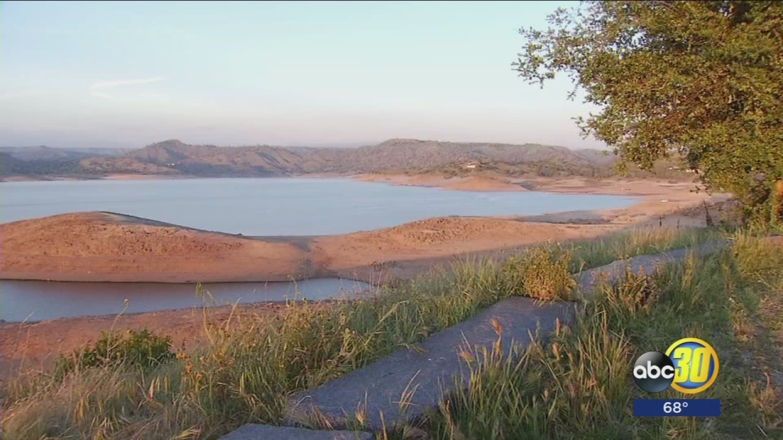 With warming weather, Millerton Lake rangers remind visitors of best
