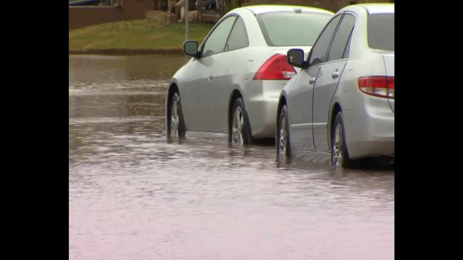 Officials urge residents to stay alert as more heavy rains hit Central California