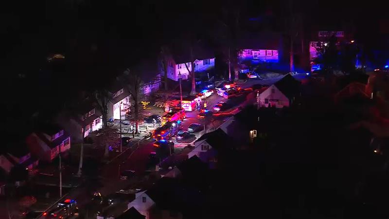 1 dead, 2 hurt in New Jersey house fire