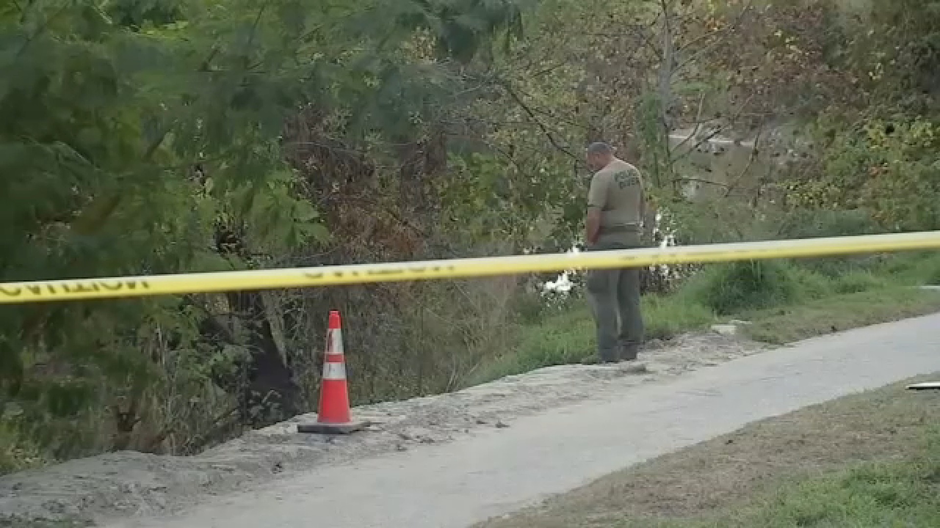 Social media rumors spark after three bodies found in Houston's Bayou, experts say rumors are false