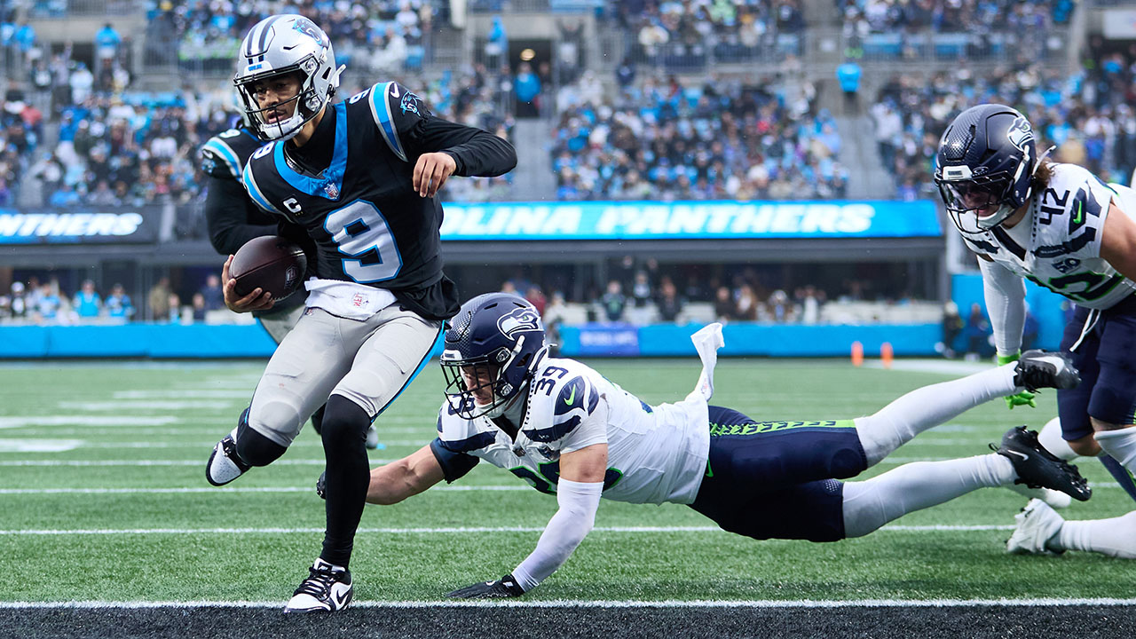 Panthers quarterback Bryce Young runs for a score against the Seahawks on Sunday in Charlotte.