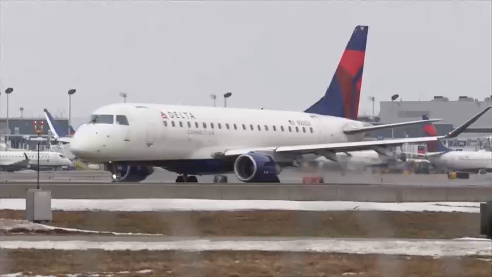 Few cancellations, delays after snowstorm during holiday weekend