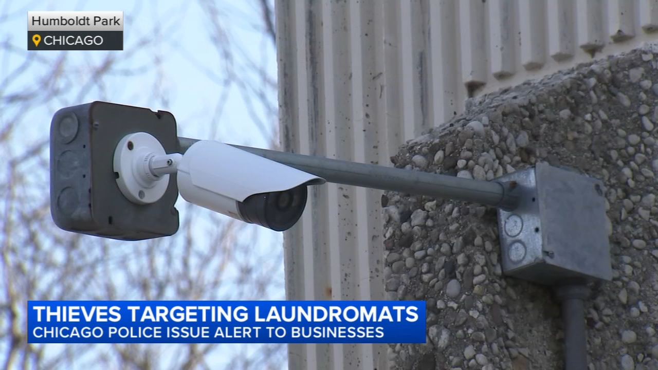 Thieves targeting Chicago laundromats, leave thousands of dollars' worth of damage, police warn